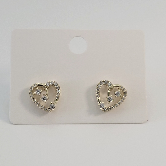 Beautiful Women's Earrings with Heart Shape - Picture 5 of 5